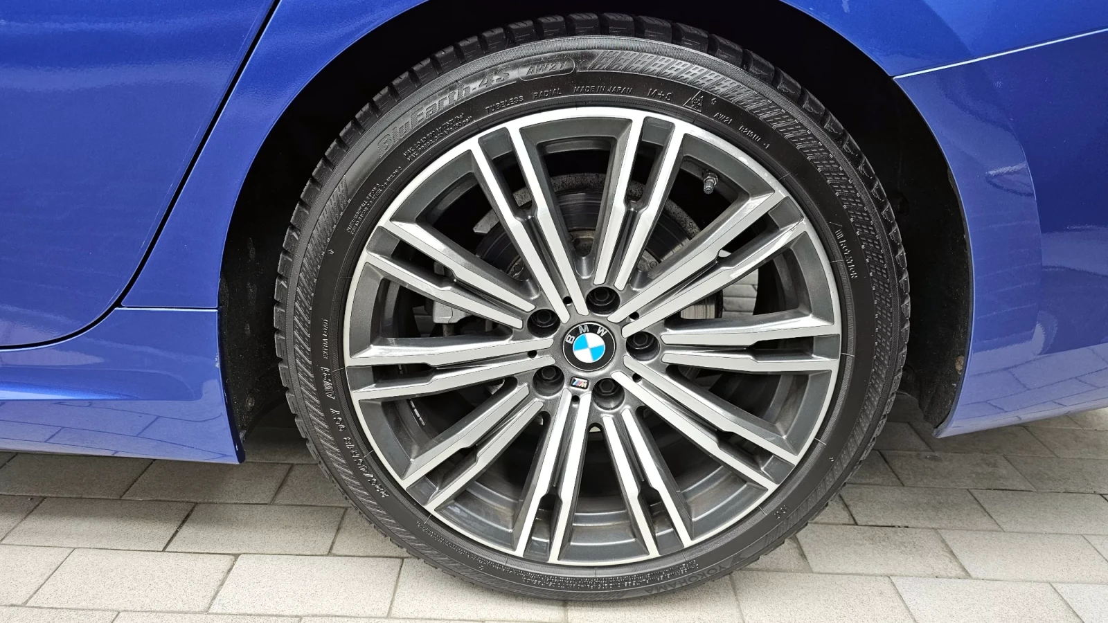 BMW 320 d* M-PACK, снимка 10 - Автомобили и джипове - 54370115