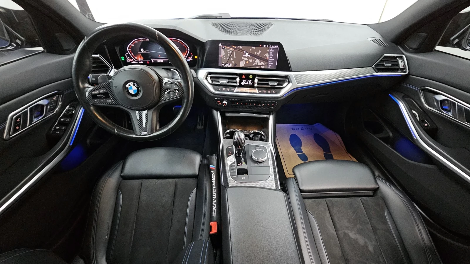BMW 320 d* M-PACK, снимка 7 - Автомобили и джипове - 54370115