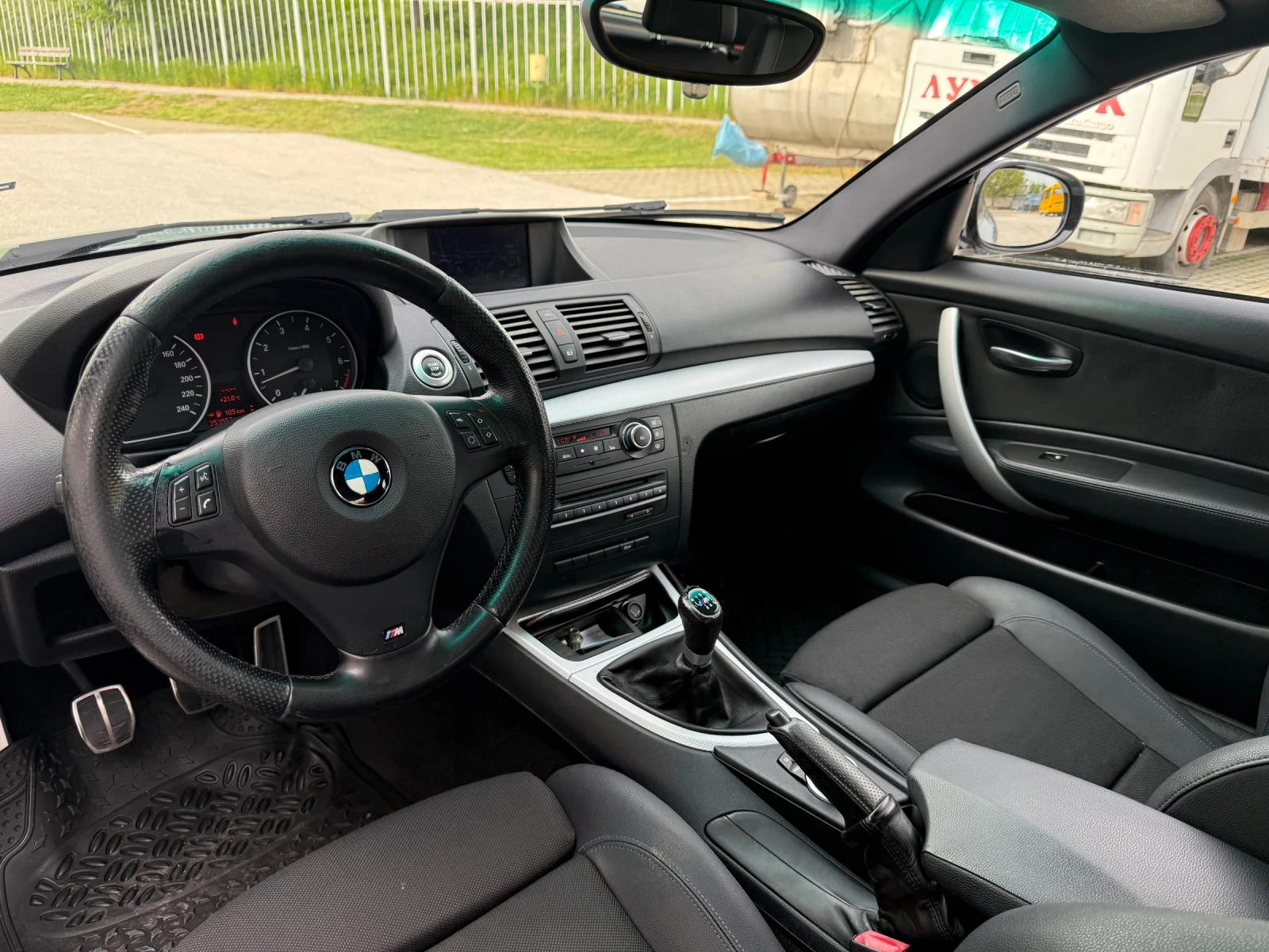 BMW 116 Кожа/Нави* ЛИЗИНГ, снимка 14 - Автомобили и джипове - 54419770