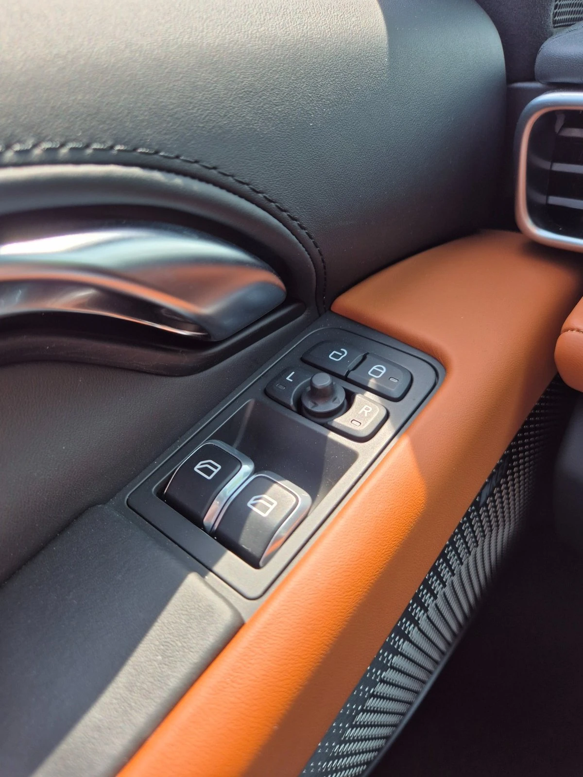 Lotus Evora Emira 3.5 НАЛИЧНА КРАЙНА ЦЕНА, снимка 14 - Автомобили и джипове - 55238029