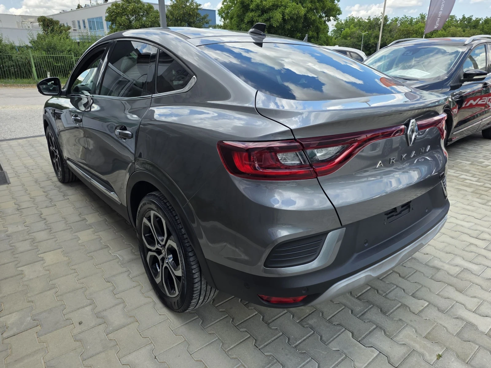 Renault Arkana HOBA hybrid , снимка 6 - Автомобили и джипове - 55253073
