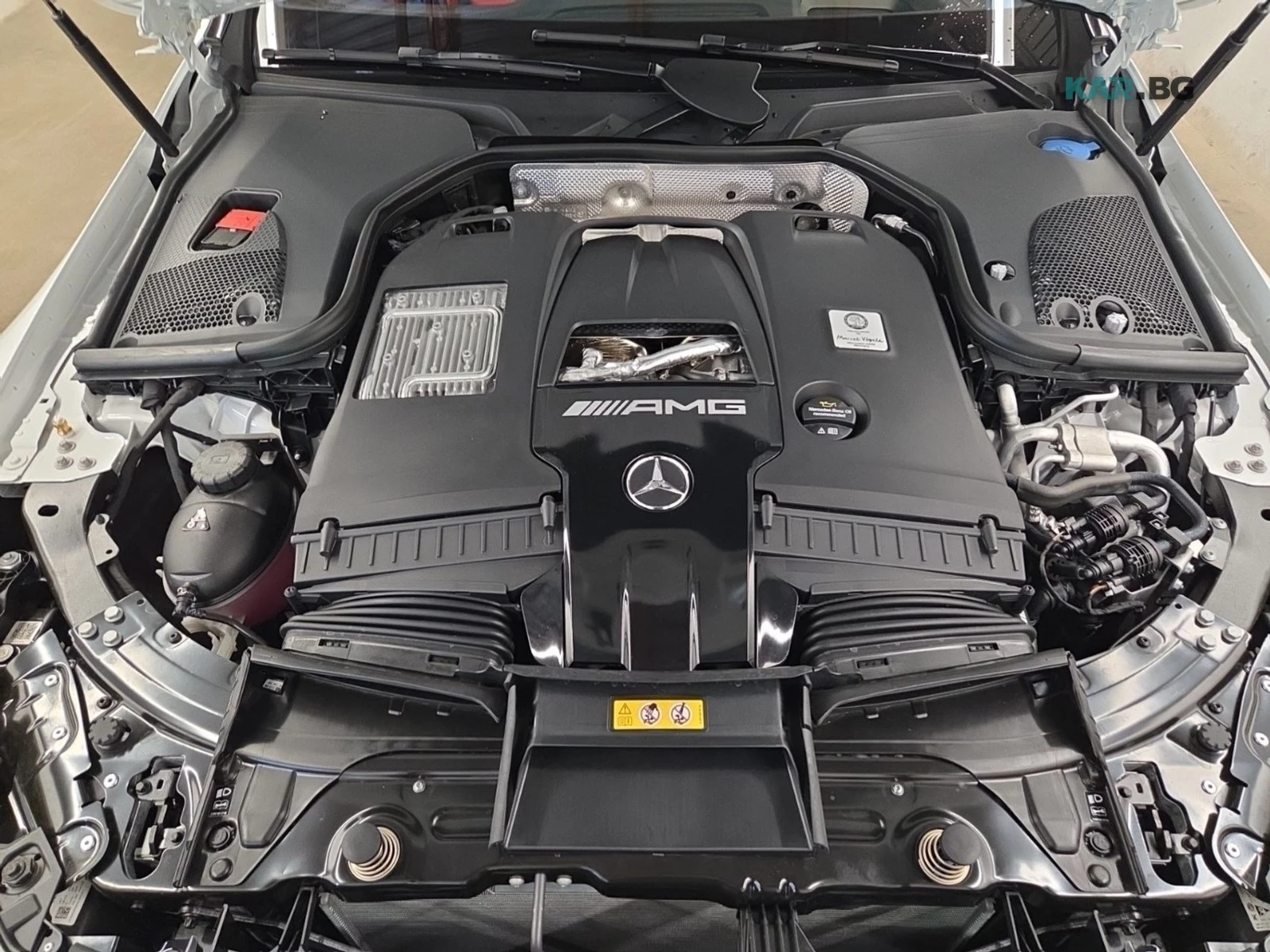 Mercedes-Benz AMG GT 63 4MATIC Автокредит Цена до България, снимка 15 - Автомобили и джипове - 55332303