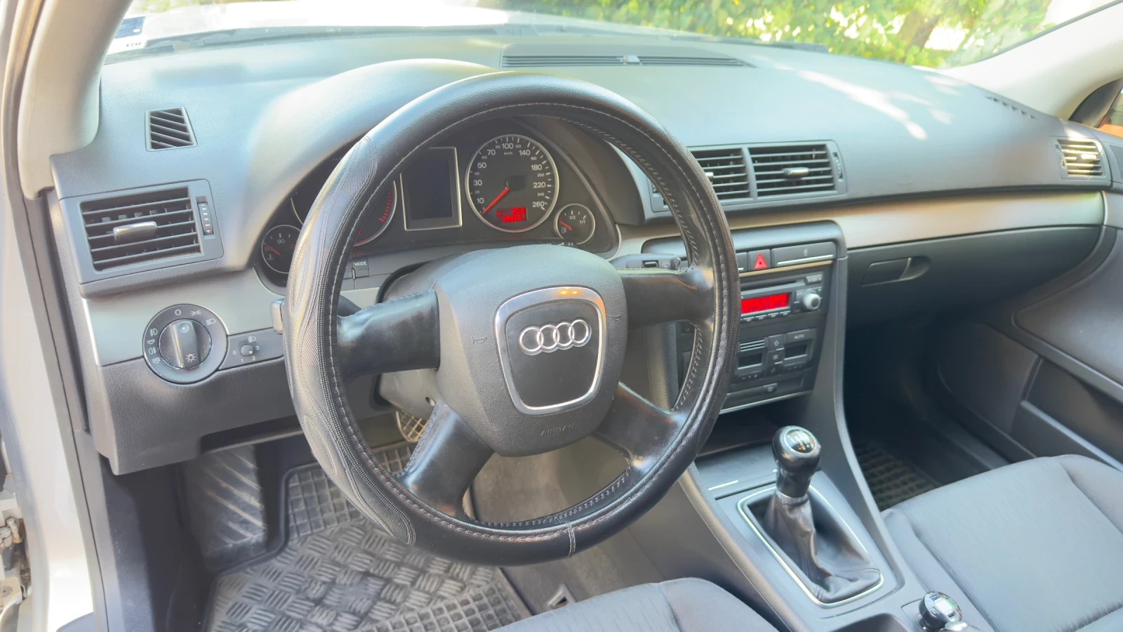 Audi A4 2.0 TDI 140 BPW, снимка 12 - Автомобили и джипове - 55423822