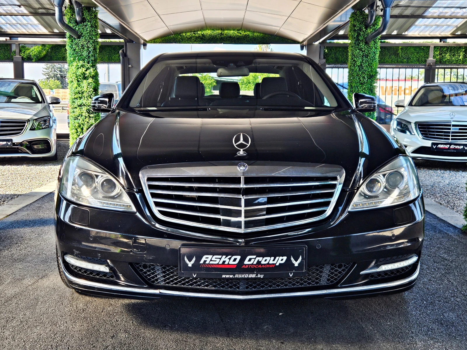 Mercedes-Benz S 350 AMG/FACE/CAMERA/DISTR/NIGHT/HARMAN/KARDON/ОБДУХ/LI, снимка 2 - Автомобили и джипове - 55593186