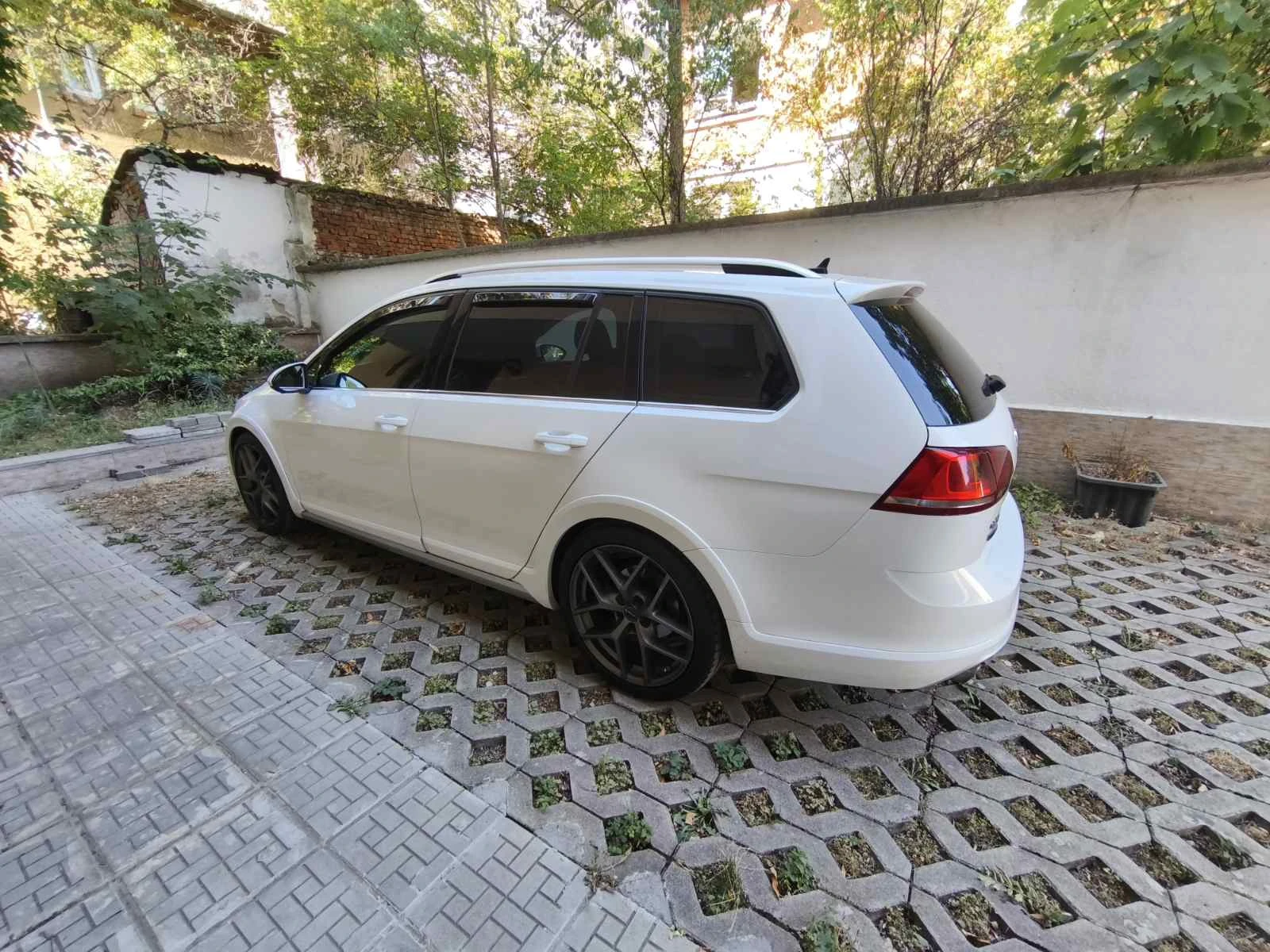VW Golf Alltrack 1.8TSI, снимка 5 - Автомобили и джипове - 55845536
