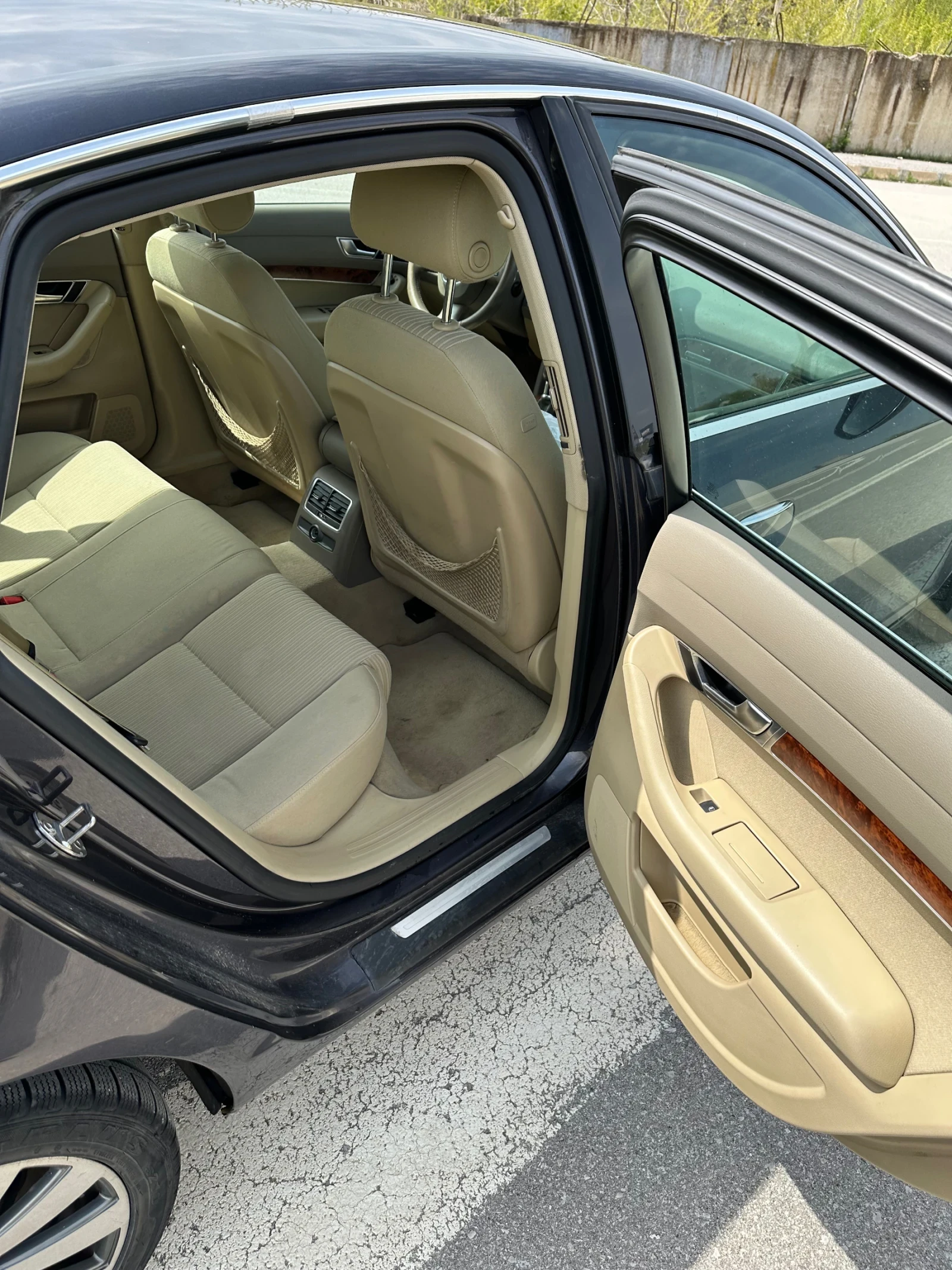Audi A6 2.4 Quattro, снимка 11 - Автомобили и джипове - 56262104