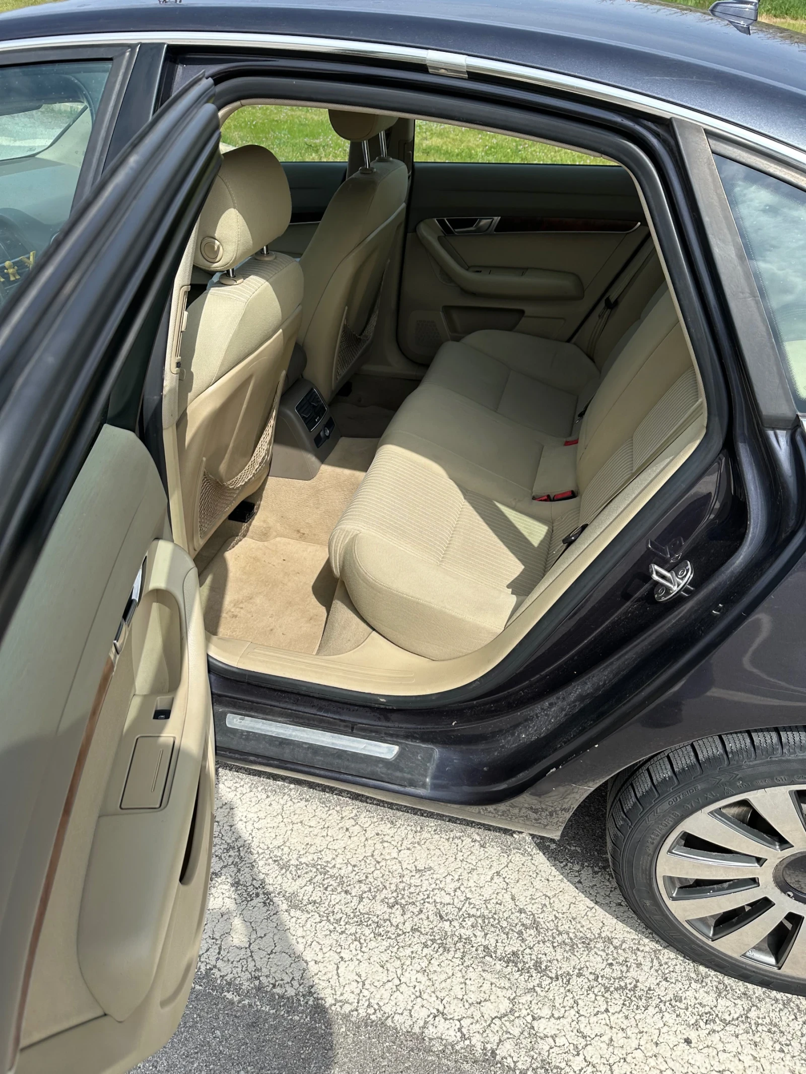 Audi A6 2.4 Quattro, снимка 10 - Автомобили и джипове - 56262104