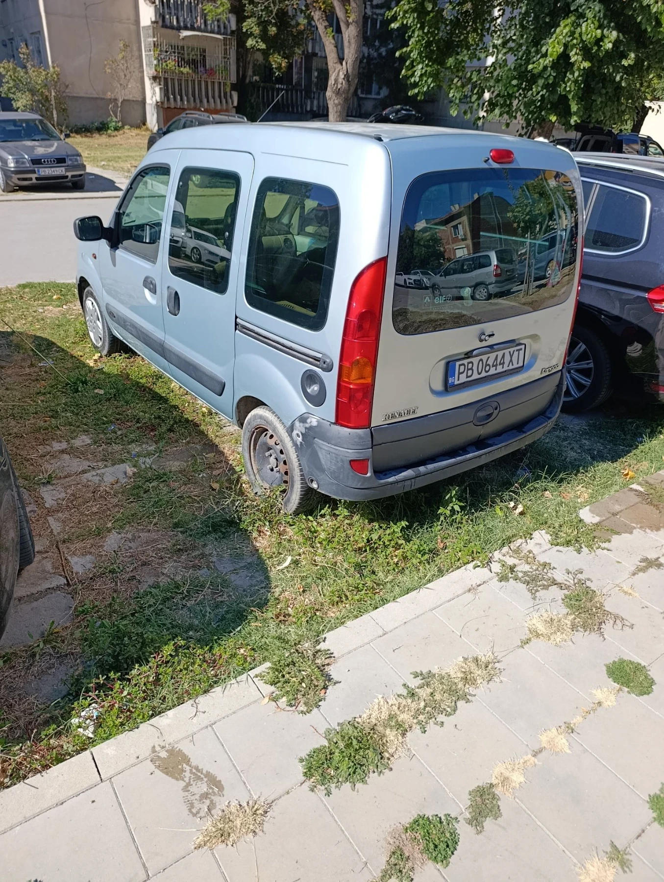 Renault Kangoo, снимка 5 - Автомобили и джипове - 56480335
