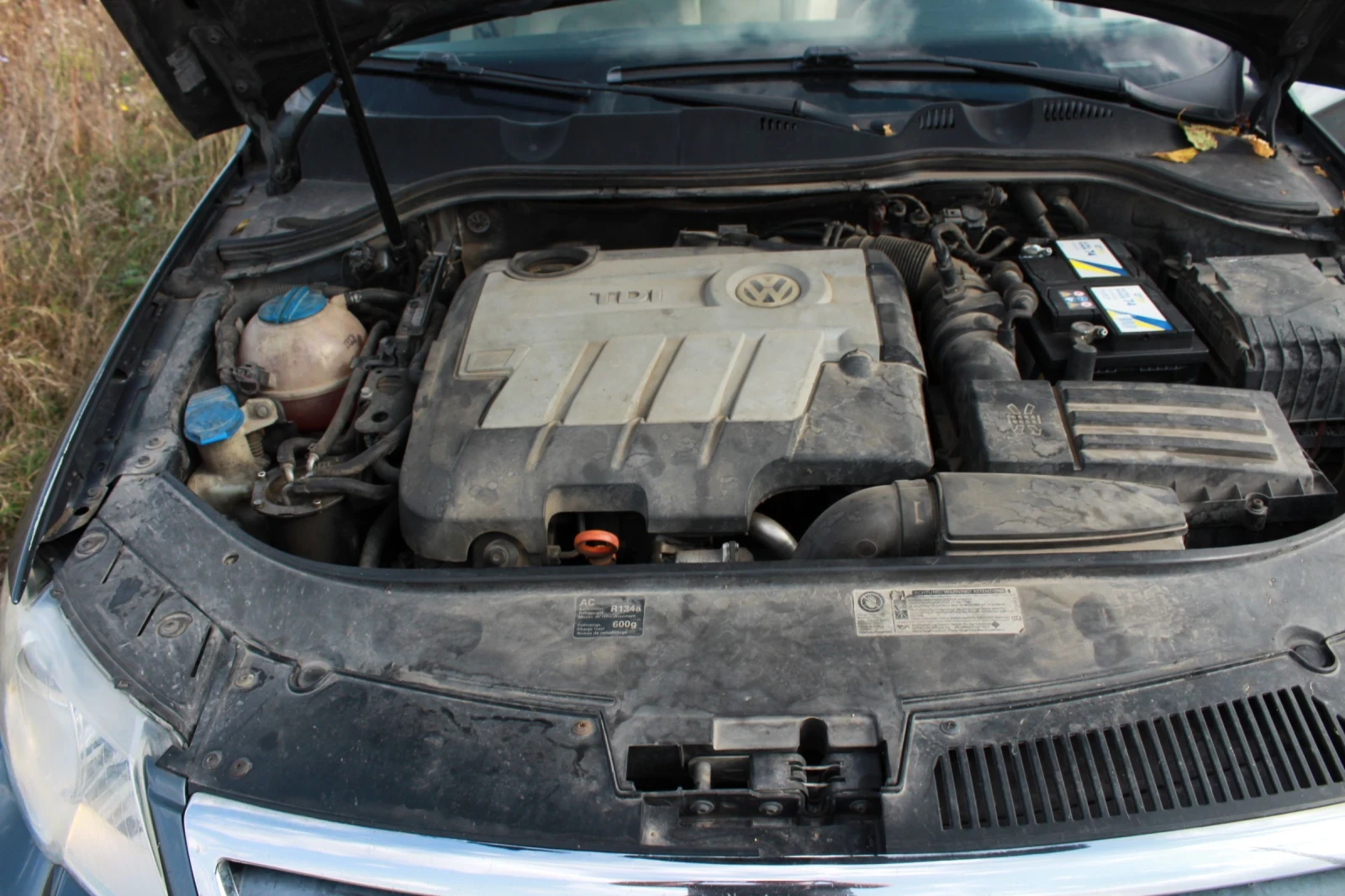 VW Passat, снимка 15 - Автомобили и джипове - 56485868