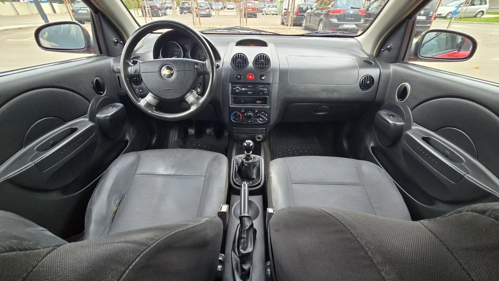 Chevrolet Aveo, снимка 10 - Автомобили и джипове - 56528389