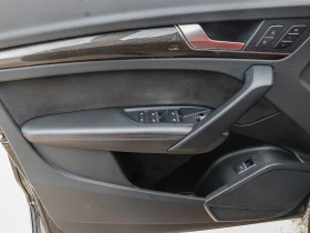Audi SQ5 3.0T* QUATTRO* PREMIUM* CARBON* PANO* КОЖА* ПОДГРЕ, снимка 9