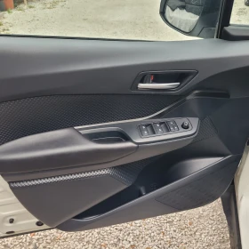 Toyota C-HR 1.8 HYBRID Automatic , снимка 14