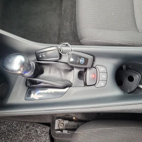 Toyota C-HR 1.8 HYBRID Automatic , снимка 15