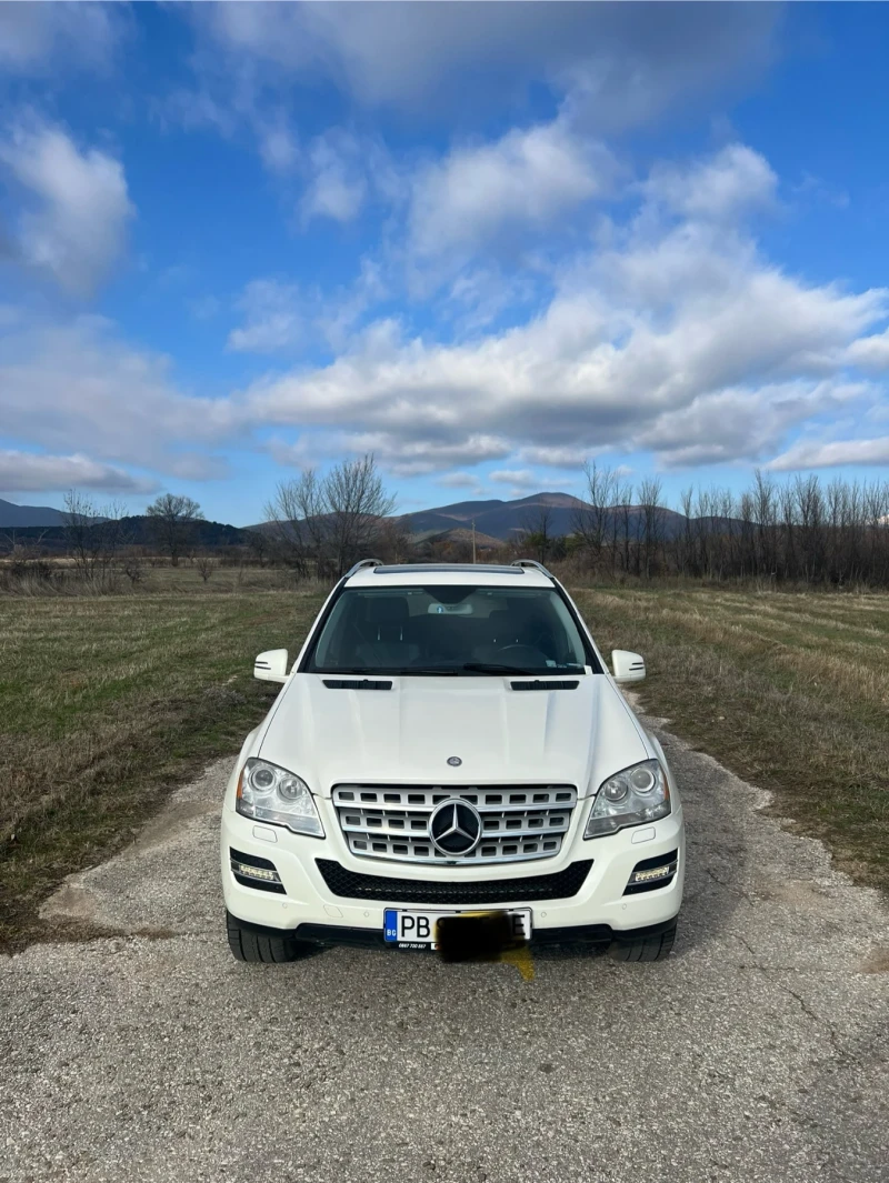 Mercedes-Benz ML 350, снимка 1 - Автомобили и джипове - 48344154