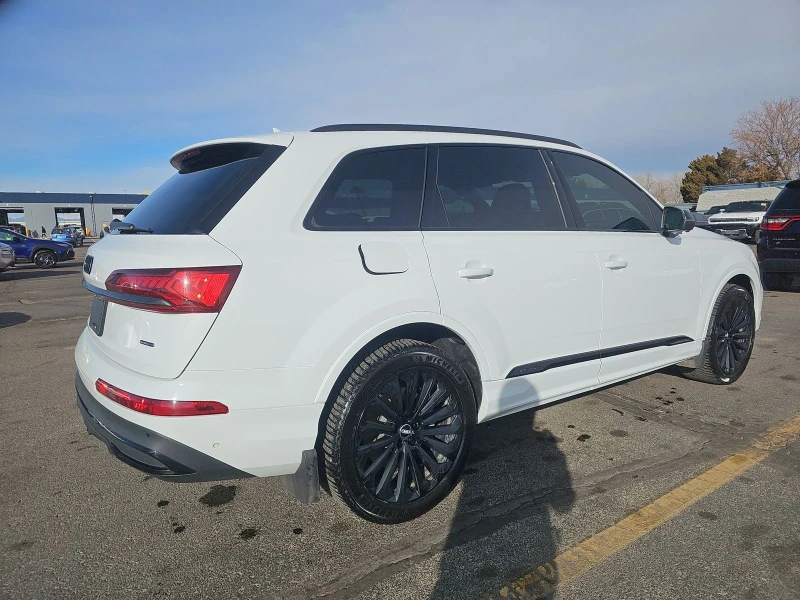 Audi Q7, снимка 5 - Автомобили и джипове - 48725744