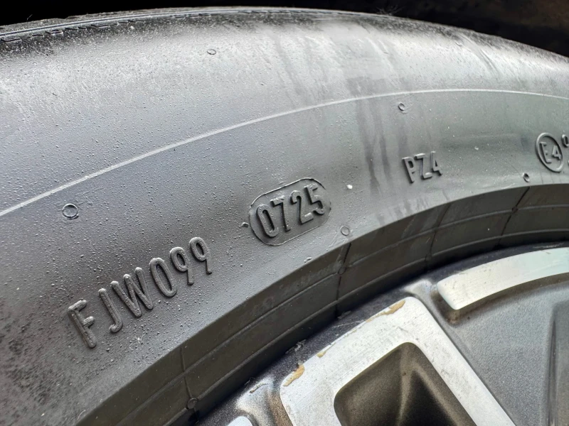 Mercedes-Benz GLE 350 d AMG * НОВ от Силвър Стар* 1-ви СОБСТВЕНИК, снимка 14 - Автомобили и джипове - 50390296