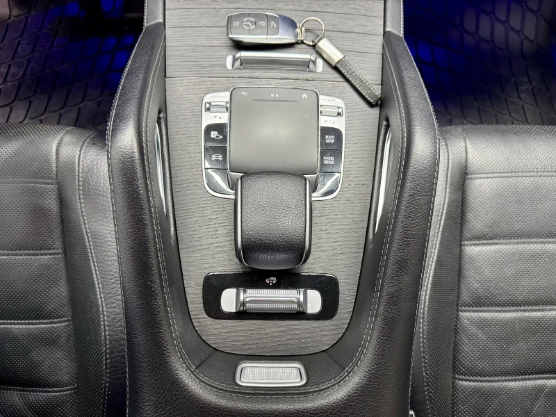 Mercedes-Benz GLE 350 d AMG * НОВ от Силвър Стар* 1-ви СОБСТВЕНИК, снимка 10 - Автомобили и джипове - 50390296