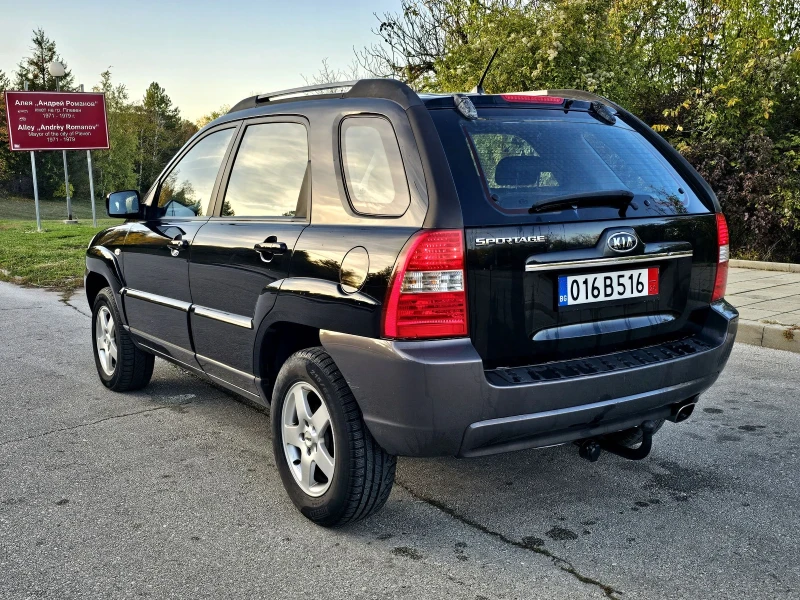 Kia Sportage 2.0 16V Газ/Бензин , снимка 7 - Автомобили и джипове - 52252875