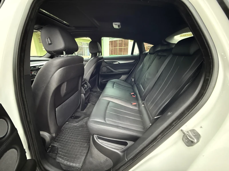 BMW X6 3.0D 258кс LED * Digital* * 360камери* * Бяла перл, снимка 15 - Автомобили и джипове - 52420485
