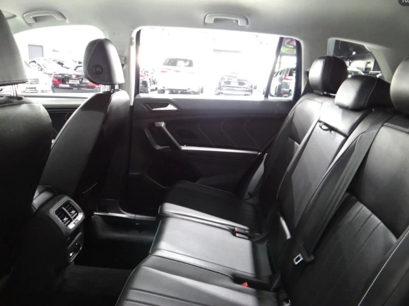 VW Tiguan 2.0 TSI 4Motion AT8, снимка 14 - Автомобили и джипове - 52749726