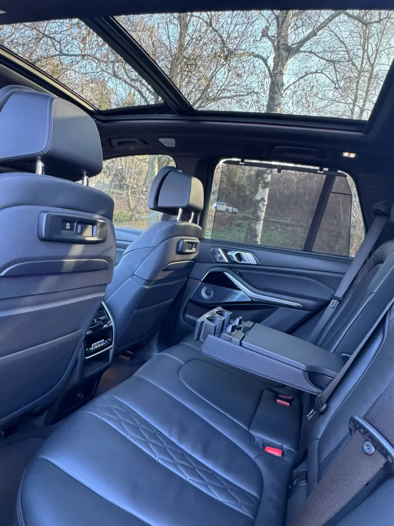 BMW X5 BMW X5 M50D/Swarovski/Bowers & Wilkins Diamond/Sky, снимка 13 - Автомобили и джипове - 52769777