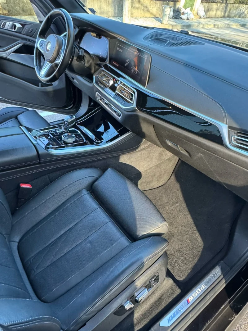 BMW X5 BMW X5 M50D/Swarovski/Bowers & Wilkins Diamond/Sky, снимка 16 - Автомобили и джипове - 52769777