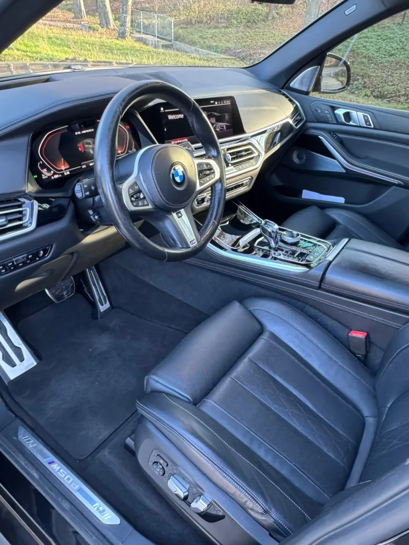 BMW X5 BMW X5 M50D/Swarovski/Bowers & Wilkins Diamond/Sky, снимка 9 - Автомобили и джипове - 52769777