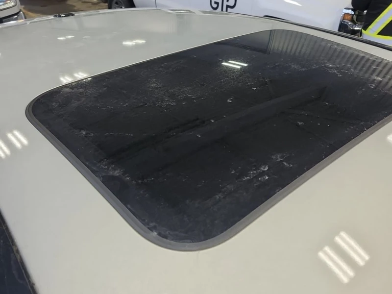 Mercedes-Benz GLC * 300 * CARFAX * ЦЕНА ДО БГ, снимка 15 - Автомобили и джипове - 52791392