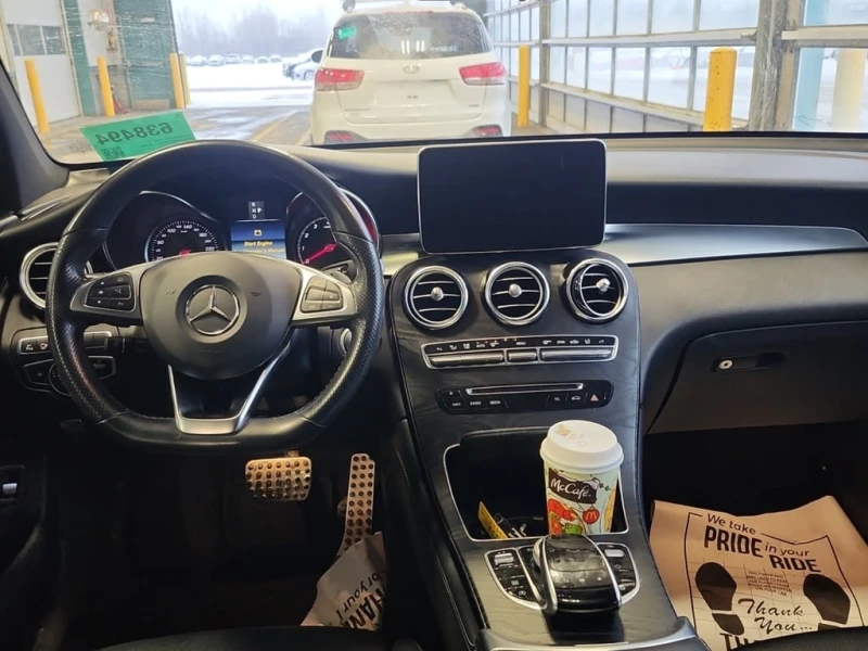 Mercedes-Benz GLC * 300 * CARFAX * ЦЕНА ДО БГ, снимка 10 - Автомобили и джипове - 52791392