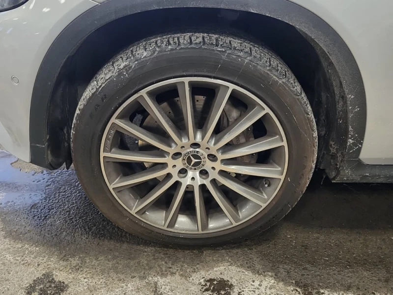 Mercedes-Benz GLC * 300 * CARFAX * ЦЕНА ДО БГ, снимка 6 - Автомобили и джипове - 52791392