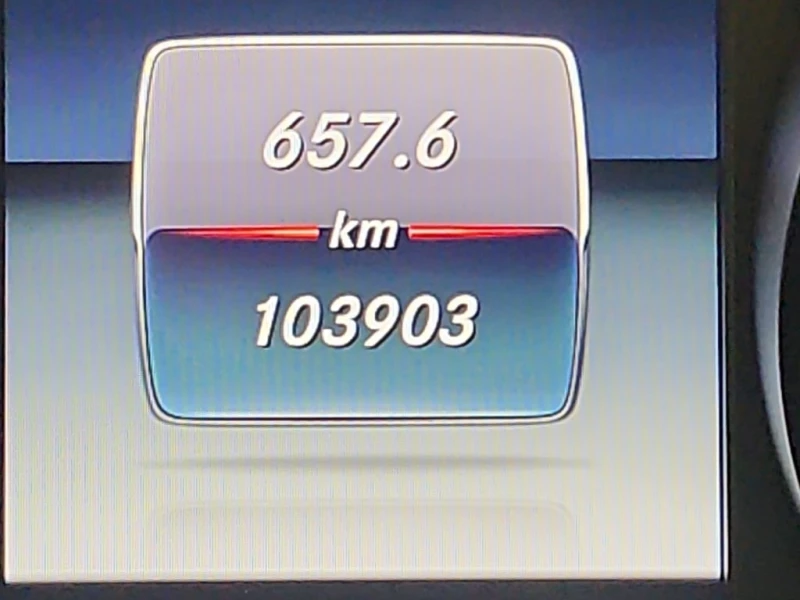 Mercedes-Benz GLC * 300 * CARFAX * ЦЕНА ДО БГ, снимка 9 - Автомобили и джипове - 52791392