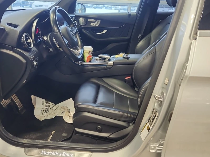 Mercedes-Benz GLC * 300 * CARFAX * ЦЕНА ДО БГ, снимка 5 - Автомобили и джипове - 52791392
