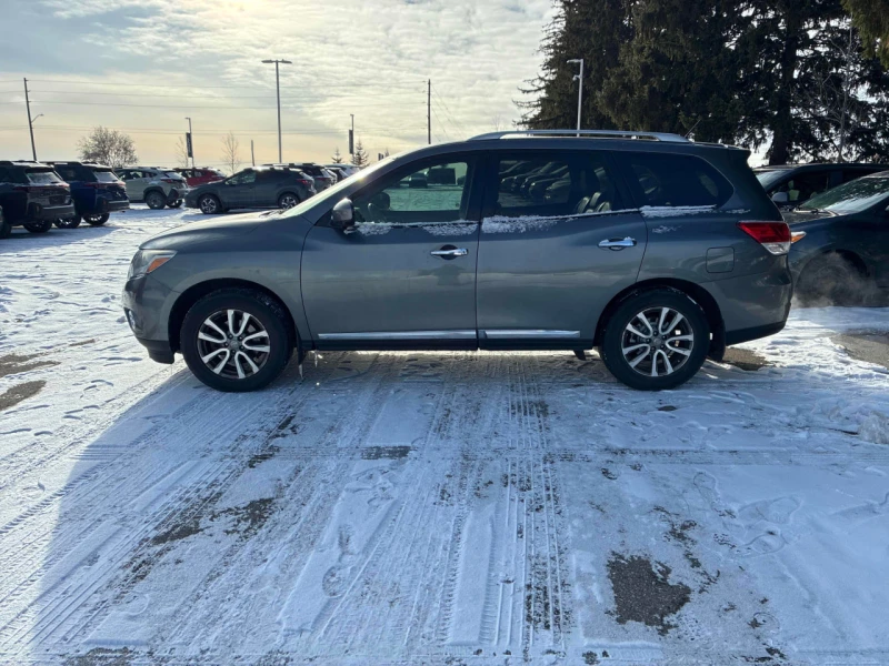 Nissan Pathfinder CARFAX* АВТОФИНАНСИРАНЕ* БЕЗ ПЪРВОНАЧАЛНА ВНОСКА* , снимка 2 - Автомобили и джипове - 52811443