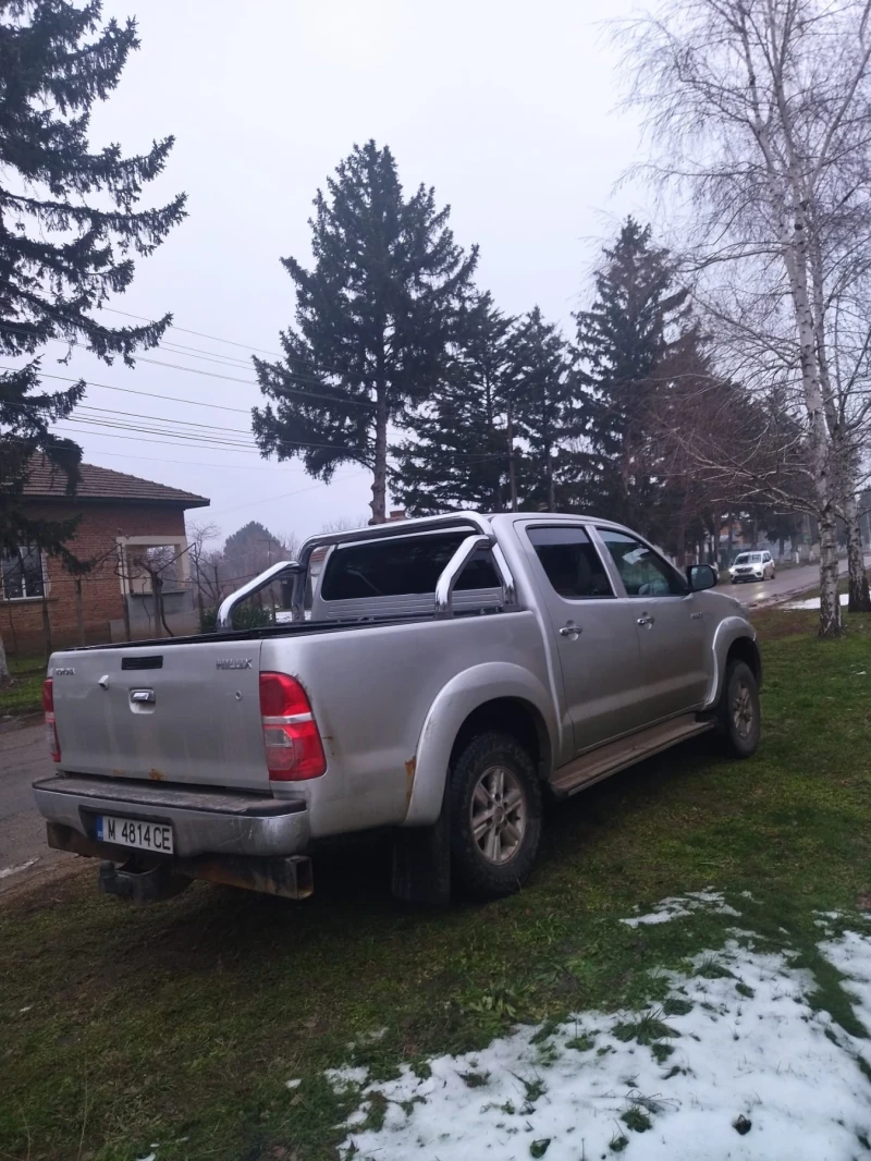 Toyota Hilux 4x4 pick up, снимка 15 - Автомобили и джипове - 52871273