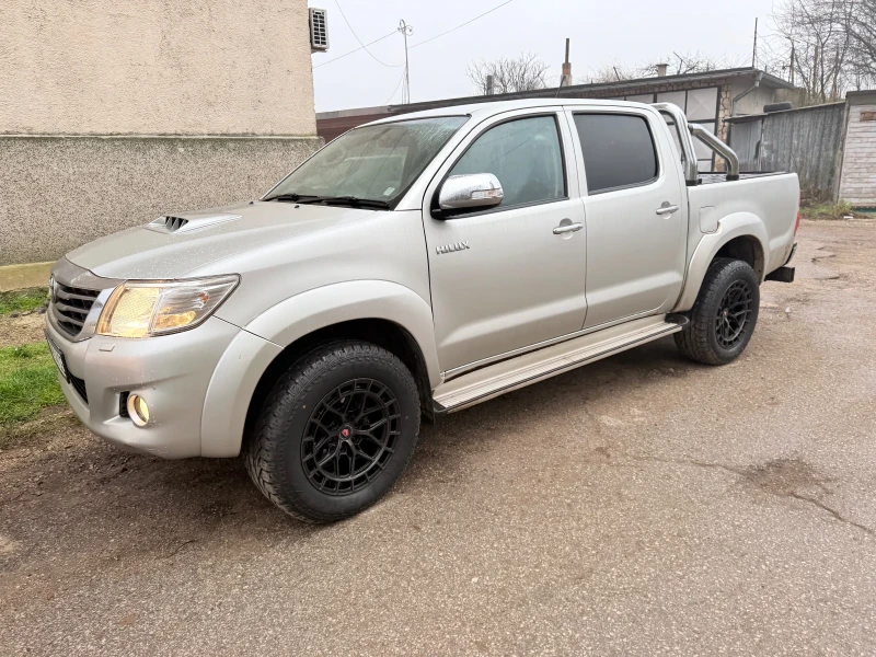 Toyota Hilux 4x4 pick up, снимка 6 - Автомобили и джипове - 52871273