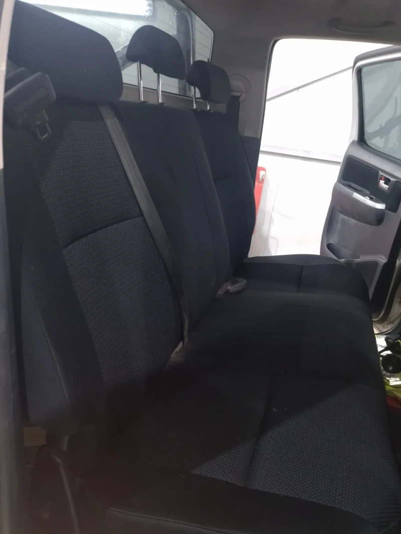 Toyota Hilux 4x4 pick up, снимка 8 - Автомобили и джипове - 52871273