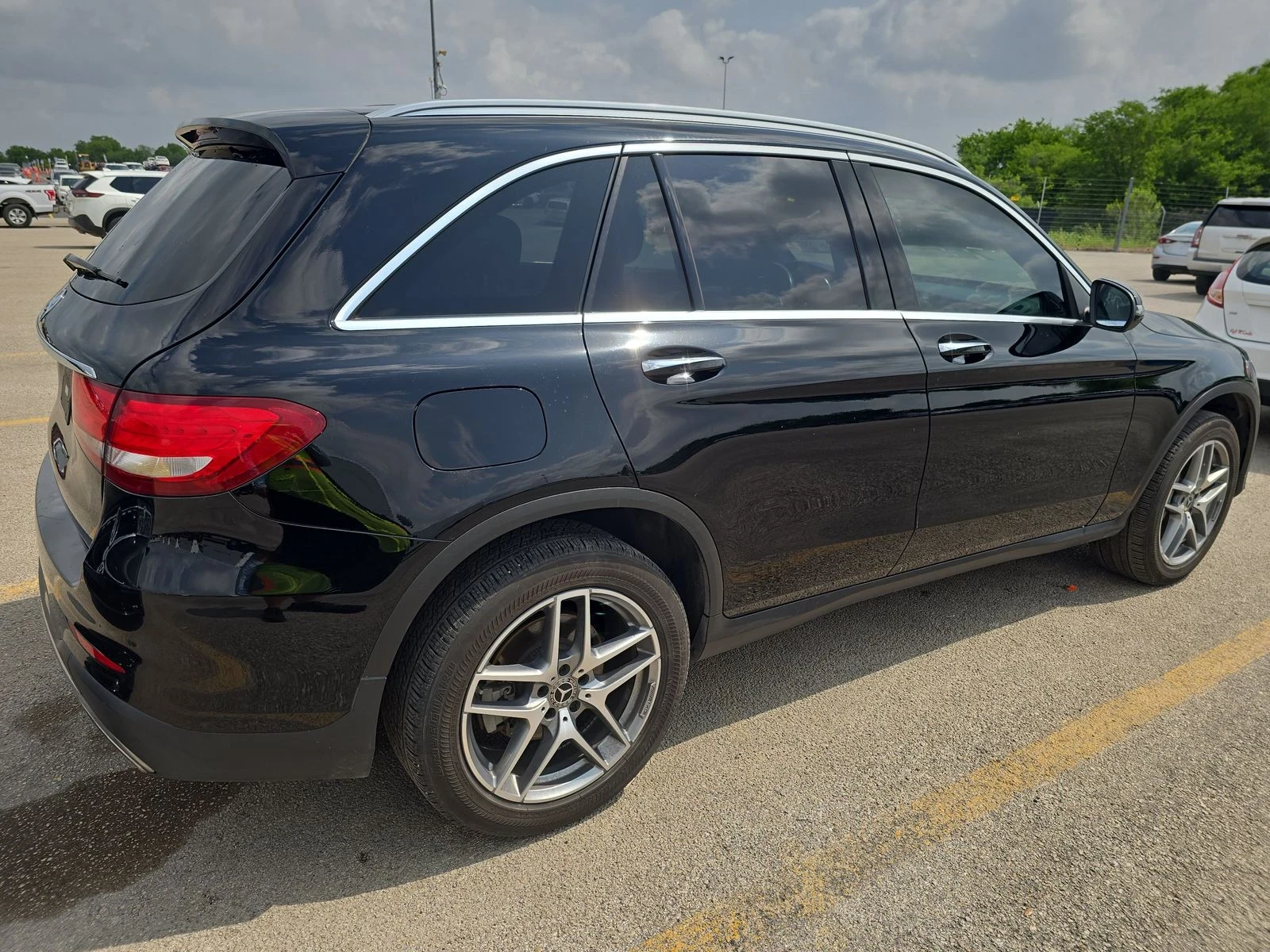 Mercedes-Benz GLC 300  - изображение 5