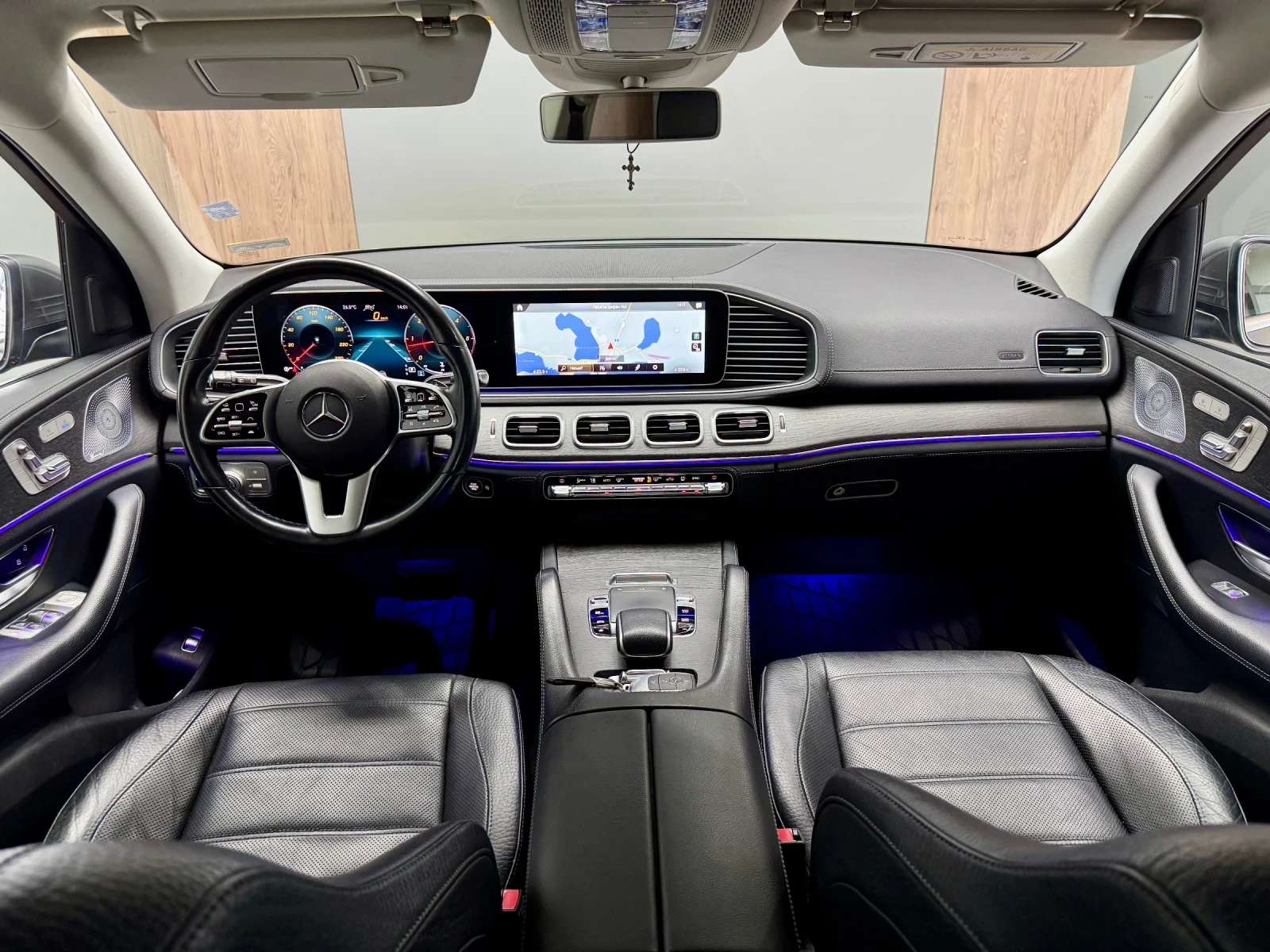Mercedes-Benz GLE 350 d AMG * НОВ от Силвър Стар* 1-ви СОБСТВЕНИК - изображение 8