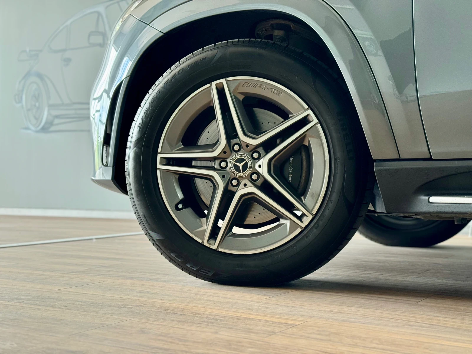 Mercedes-Benz GLE 350 d AMG * НОВ от Силвър Стар* 1-ви СОБСТВЕНИК - изображение 5