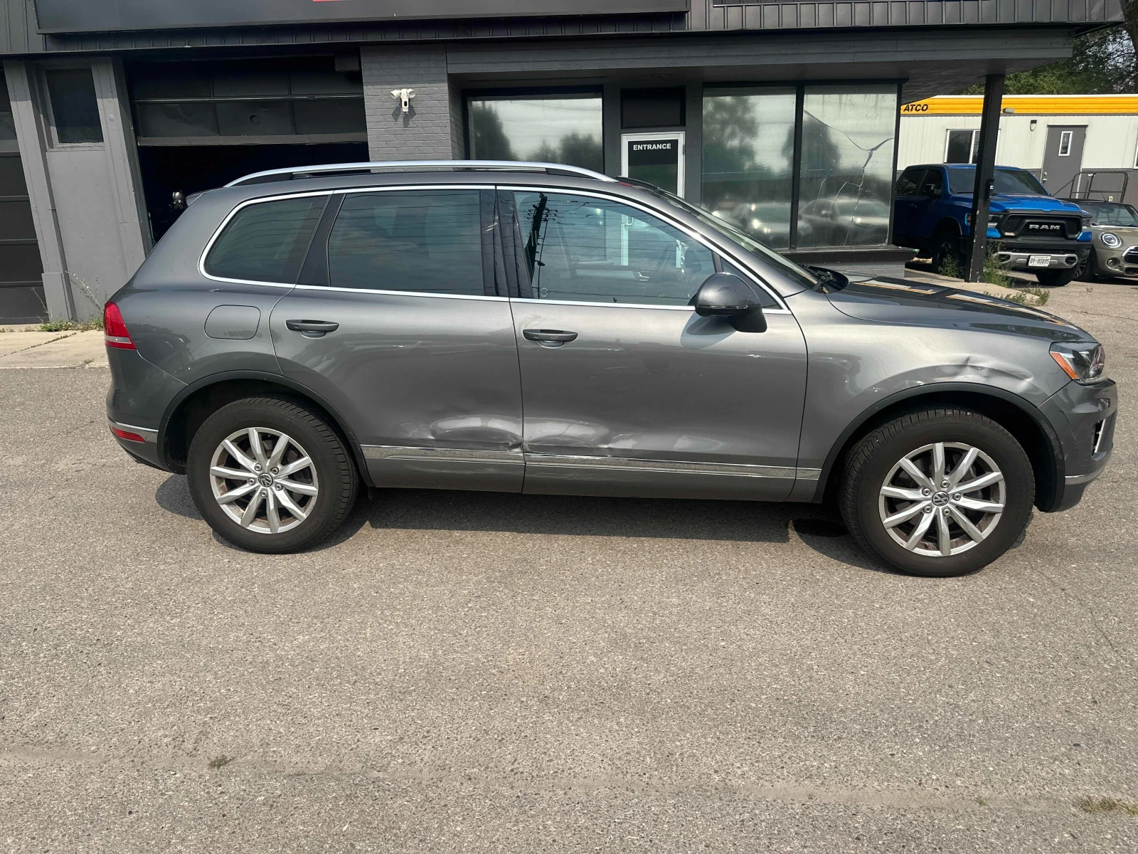 VW Touareg * V6 * CARFAX * БЕЗ ПЪРВОНАЧАЛНА ВНОСКА - изображение 5
