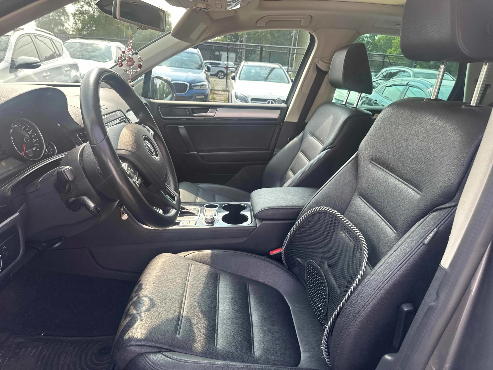 VW Touareg * V6 * CARFAX * БЕЗ ПЪРВОНАЧАЛНА ВНОСКА - изображение 6