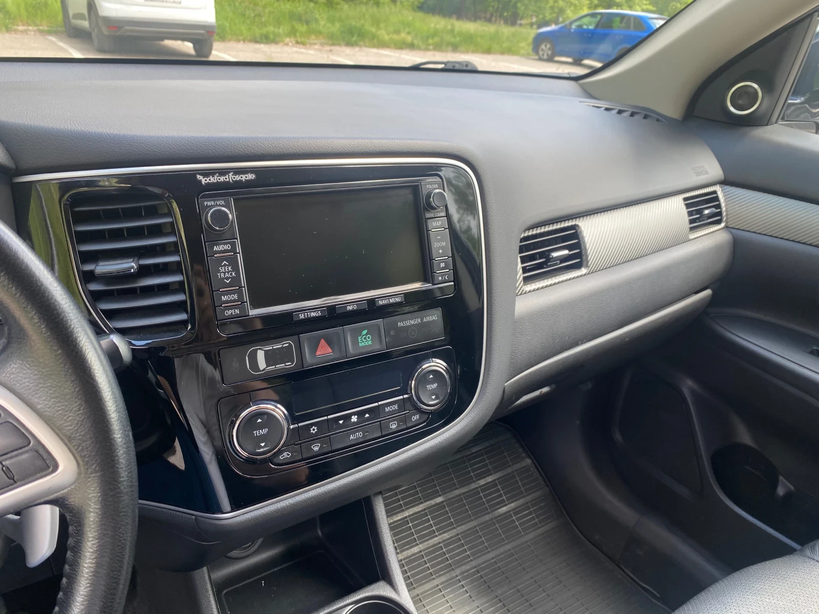 Mitsubishi Outlander  - изображение 8