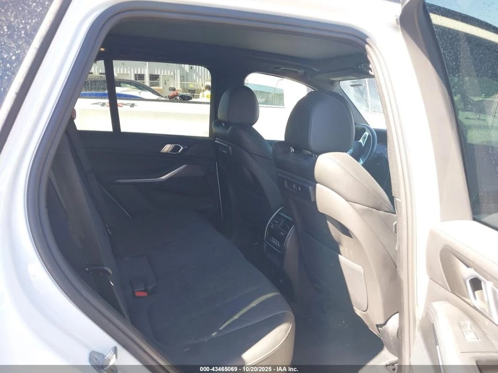 BMW X5 * XDRIVE40I * CARFAX *    | Mobile.bg   8