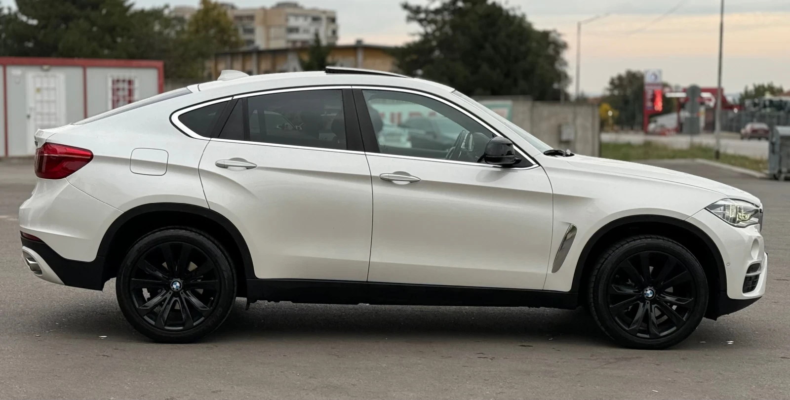 BMW X6 3.0D 258кс LED * Digital* * 360камери* * Бяла перл - изображение 8