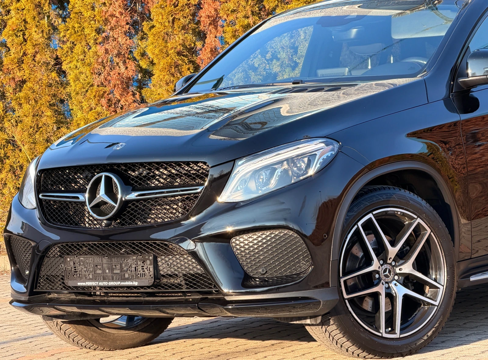 Mercedes-Benz GLE 350 ///AMG-3.0d-9G-TRONIC-LED-КАМЕРА-360-ОТЛИЧЕН-2020г, снимка 2 - Автомобили и джипове - 53786284