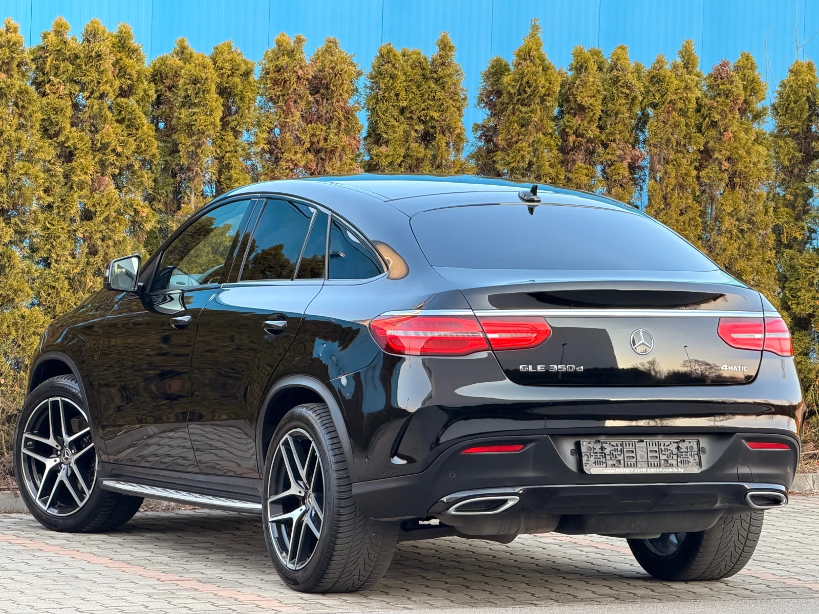 Mercedes-Benz GLE 350 ///AMG-3.0d-9G-TRONIC-LED-КАМЕРА-360-ОТЛИЧЕН-2020г, снимка 3 - Автомобили и джипове - 53786284