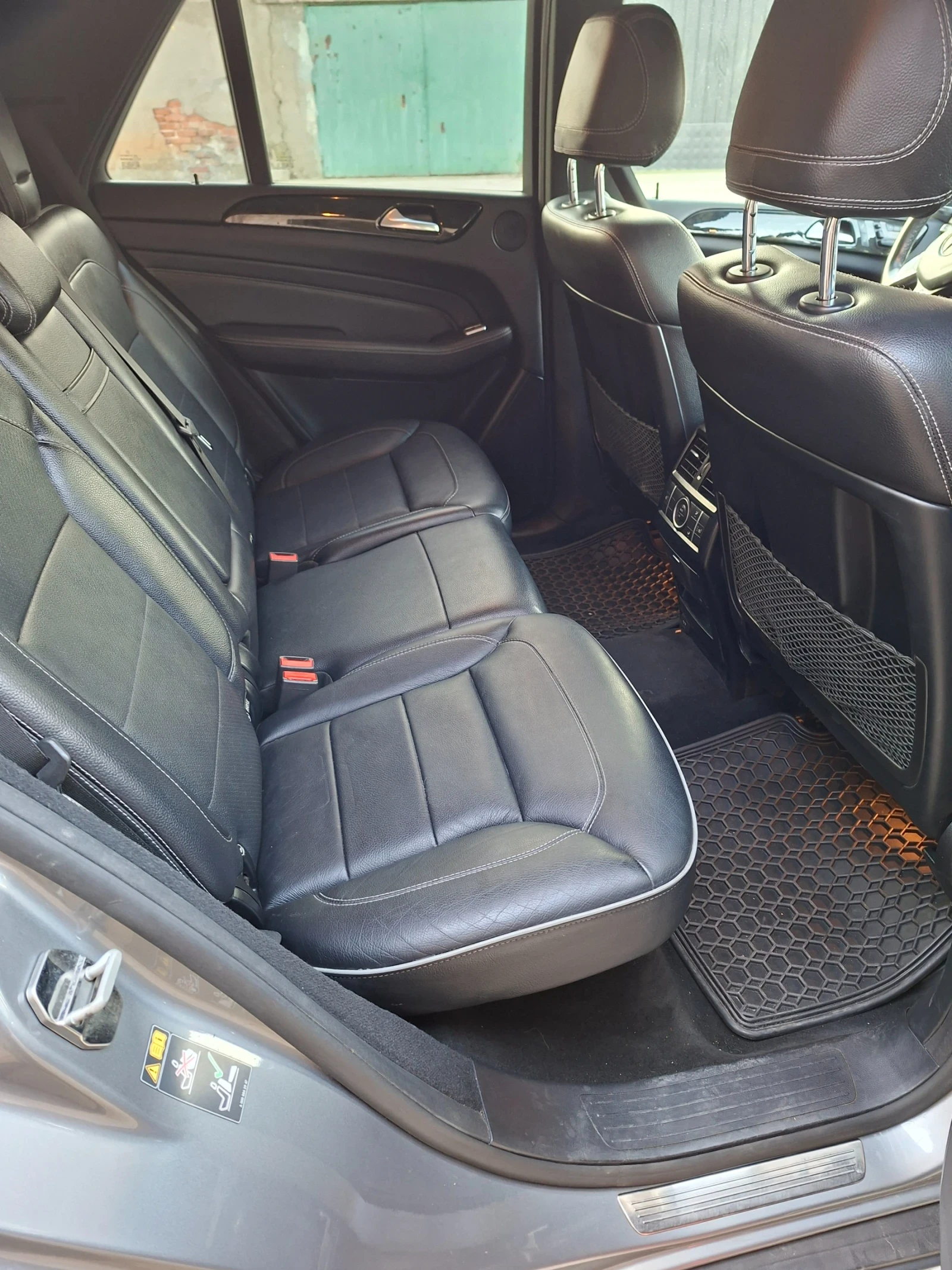 Mercedes-Benz ML 350, снимка 11 - Автомобили и джипове - 54208432