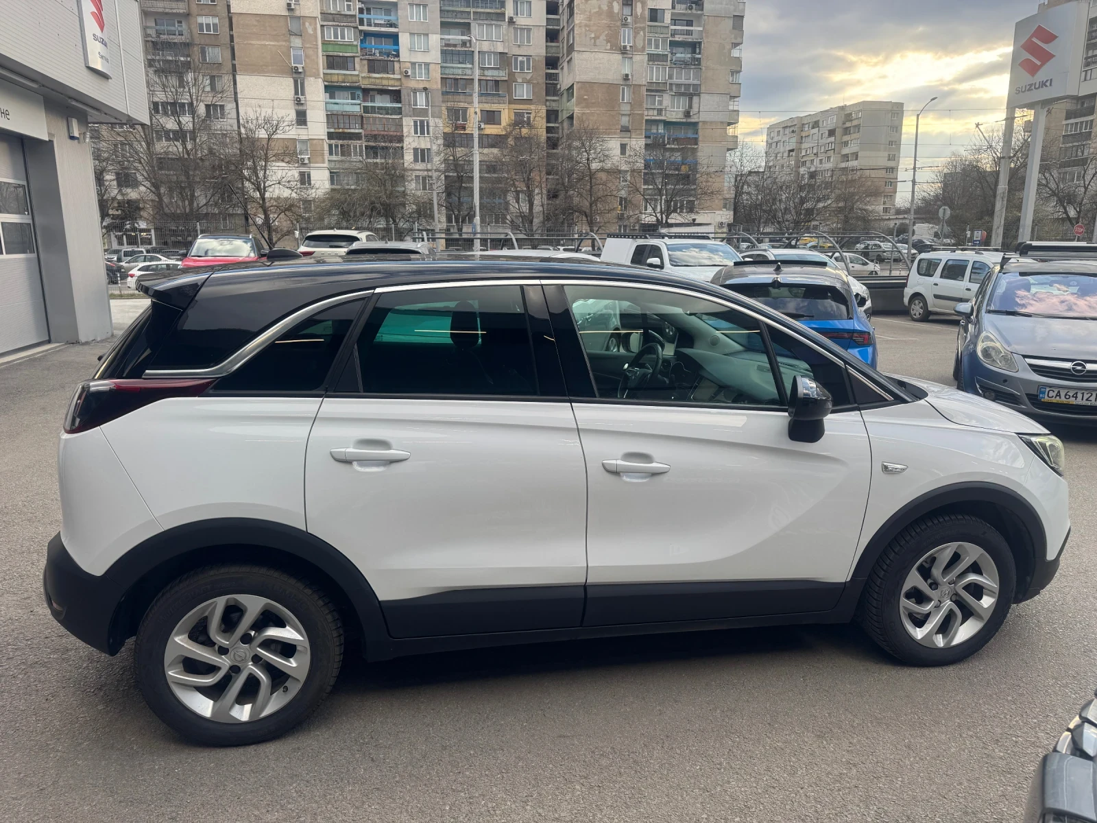 Opel Crossland X Elegance Automatic, снимка 8 - Автомобили и джипове - 54226342
