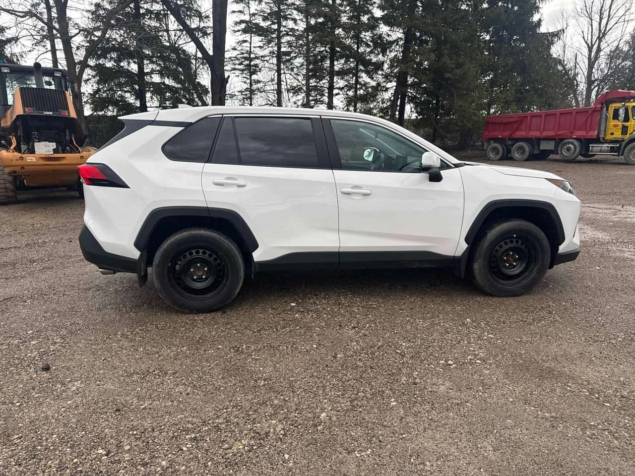 Toyota Rav4 * LE * КАМЕРА * NAVI * KEYLESS, снимка 14 - Автомобили и джипове - 54225916