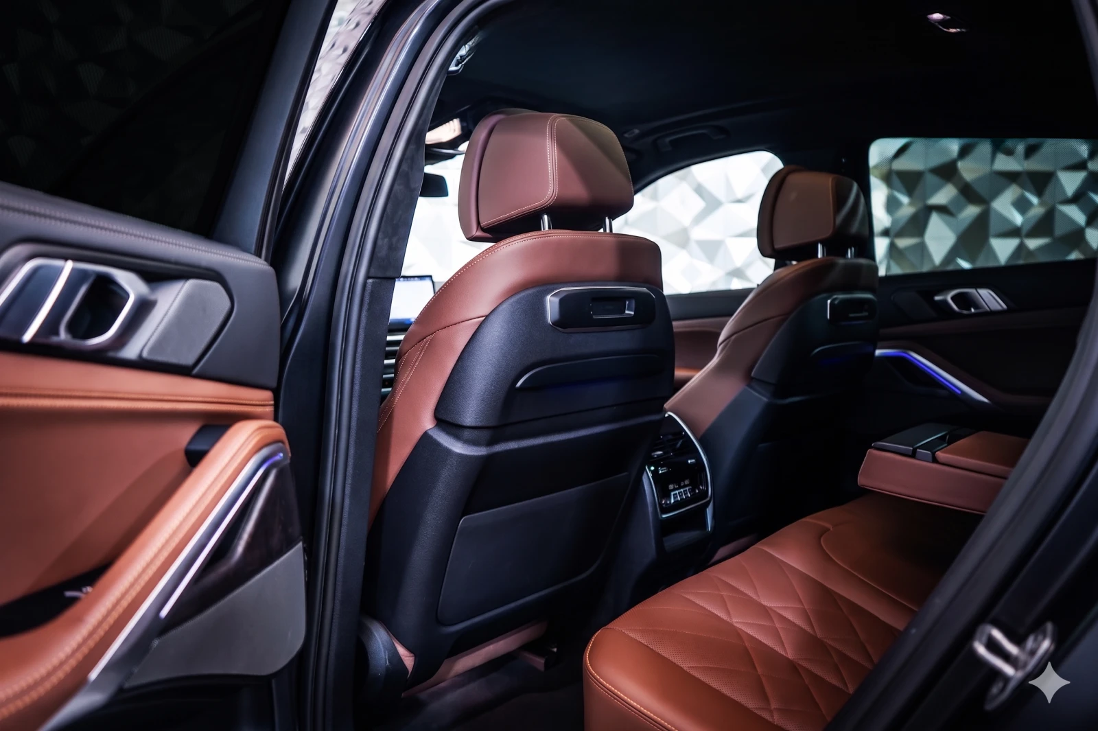 BMW X6 40i xDrive* M Pack* H/K, снимка 14 - Автомобили и джипове - 54761526